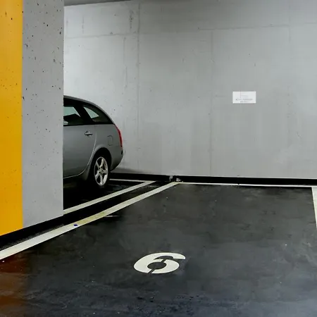 Essence Amber * Poznań