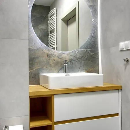 Essence Amber Apartment Poznan