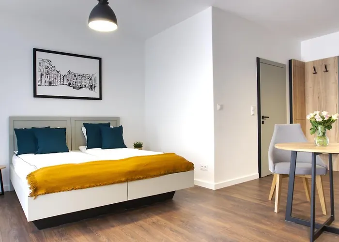 アパート Essence Amber ポズナン